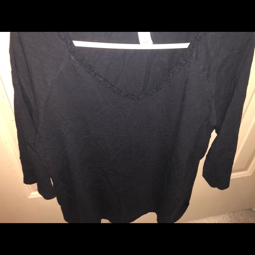 Black v-neck Christopher and Banks top